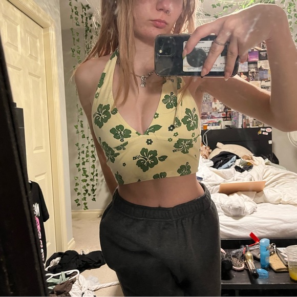 Garage Hawaiian Flower Halter Top - Picture 3 of 3